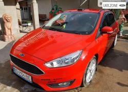 Хэтчбек 5 дверей Ford Focus 2015 в Ивано-Франковске