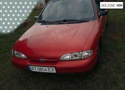 Седан Ford Mondeo 1994 в Кицмане